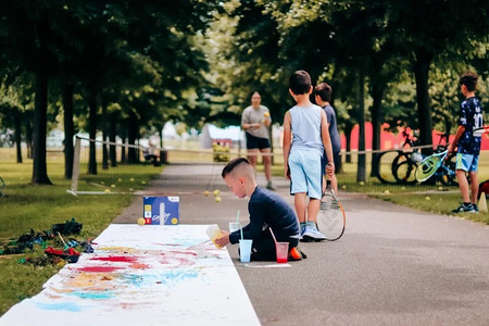 Športne aktivnosti na dogodku Piknik v parku 8